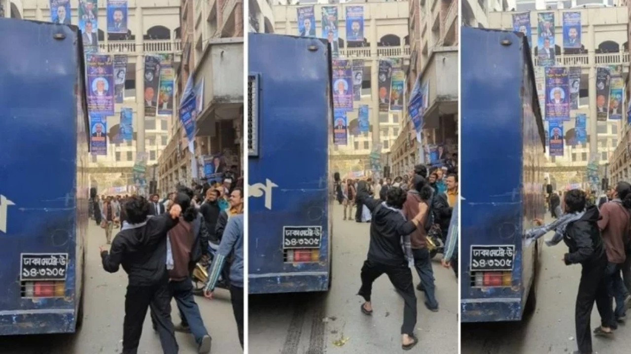 সাবেক প্রতিমন্ত্রীর প্রিজনভ্যানে ডিম নিক্ষেপ