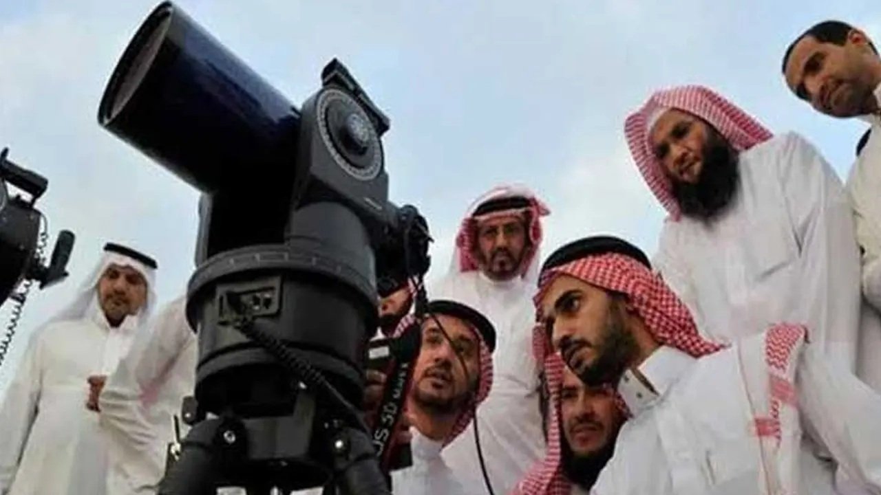 রোজা পূর্ণ ৩০, ঈদ আসছে শনিবার